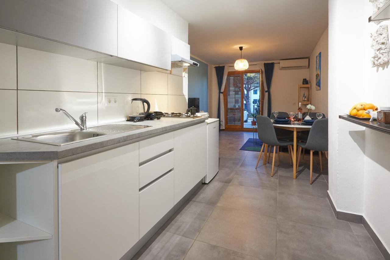 Apartment Blue Пореч Екстер'єр фото